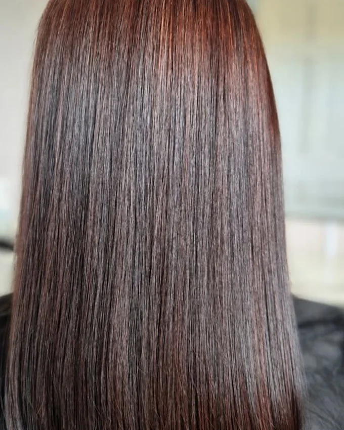 The same hair smooth with even colour